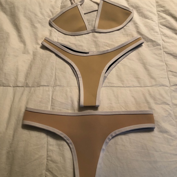 Hoaka bikini - Picture 1 of 4